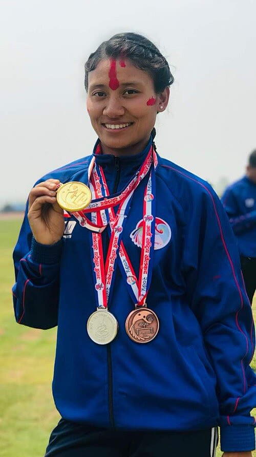 सन्तोषी श्रेष्ठ
